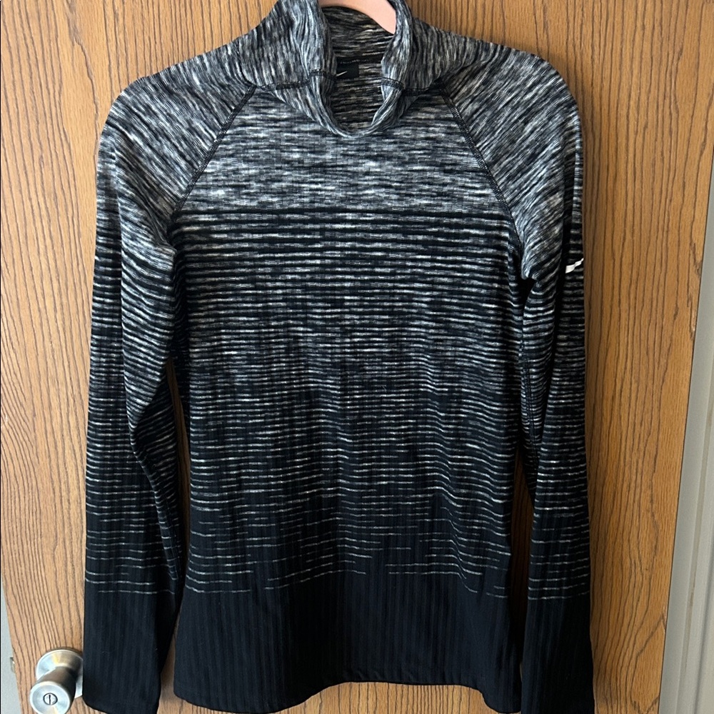 Nike Women's Black and Gray Cowl Neck Running Sweater
